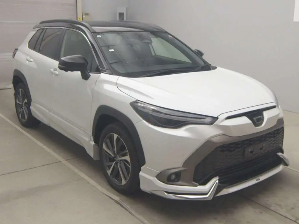 Corolla Cross 2023 Z Pearl ZVG13-1002199 (3).webp