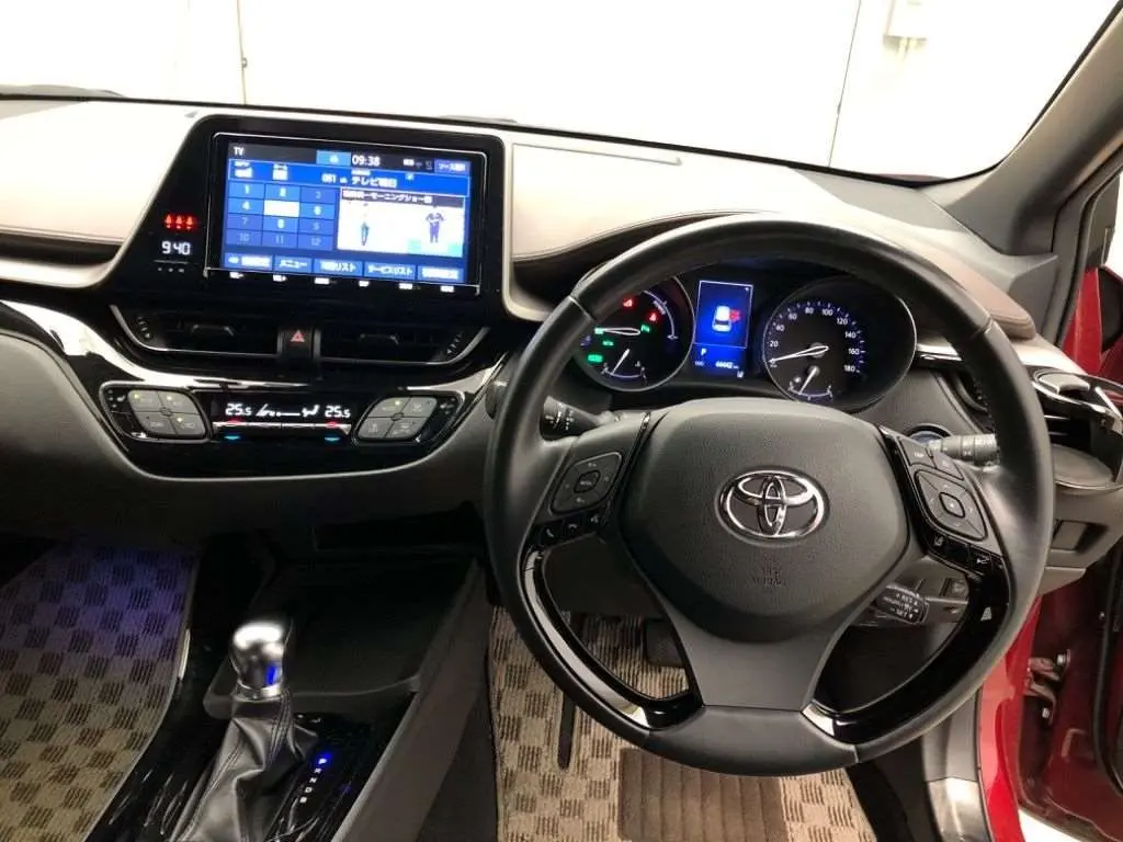 C-HR 2019 G LED Red Wine ZYX10-2196897 (6).webp