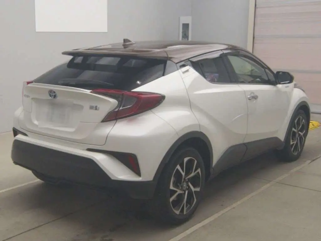 C-HR 2019 G Mode Bruno ZYX10-2168640 (2).webp