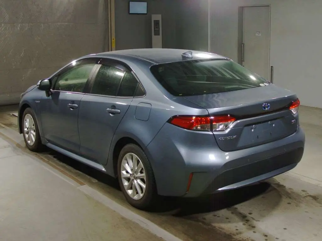Corolla 2019 S Sky Blue ZWE211-6007698 (4).webp