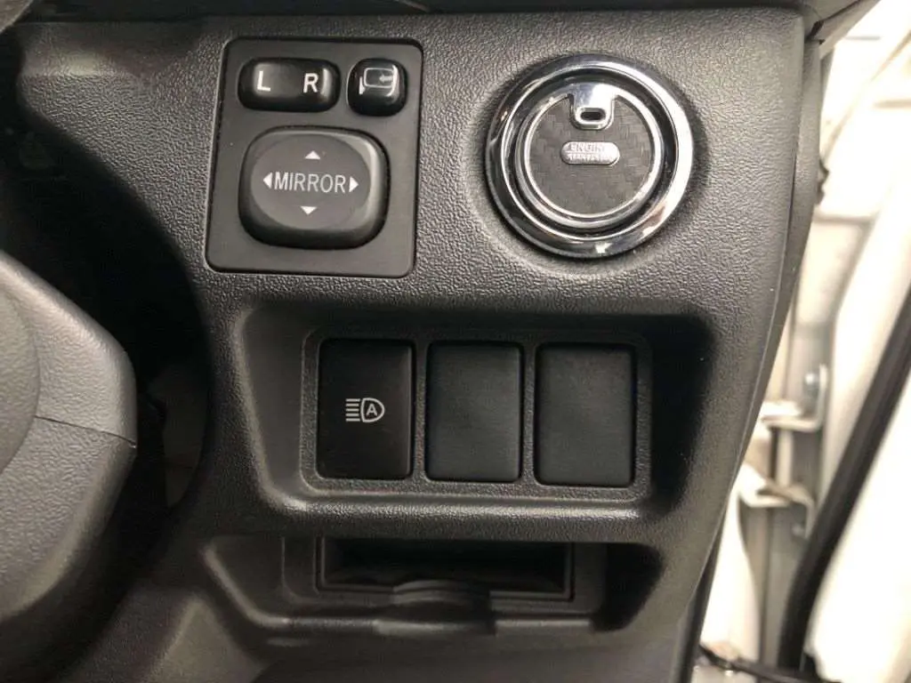 Hiace 2019 Super GL DPS Pearl TRH200-0296385 (7).webp