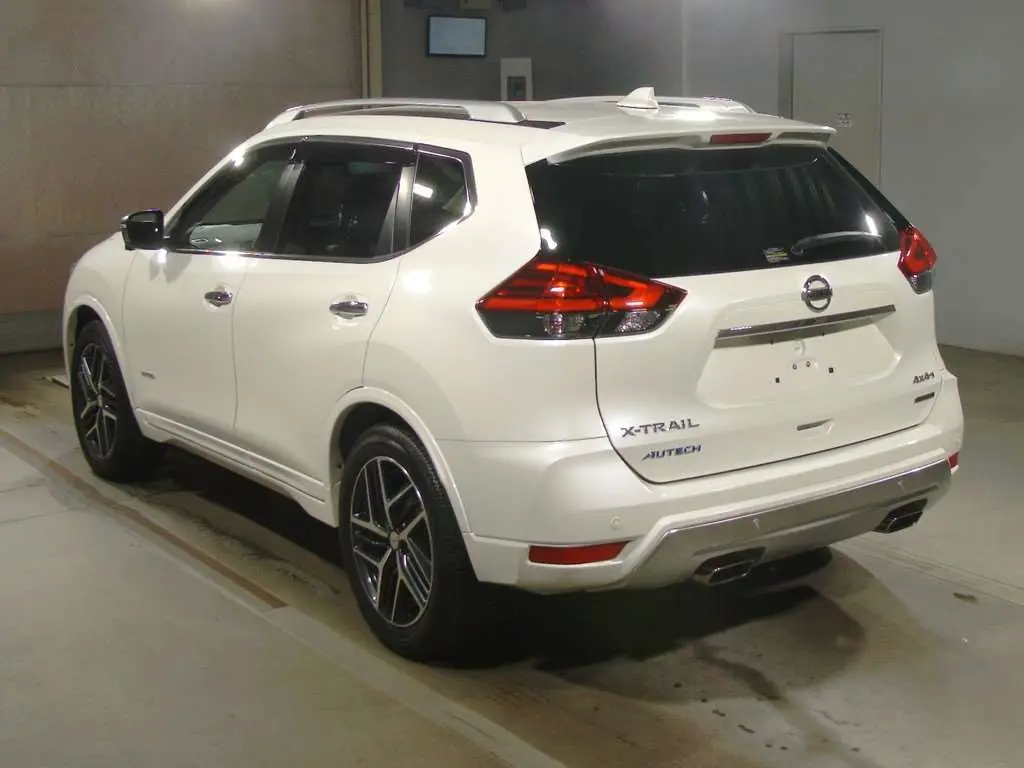 X-Trail 2019 Mode Premier Pearl HNT32-176379 (4).webp
