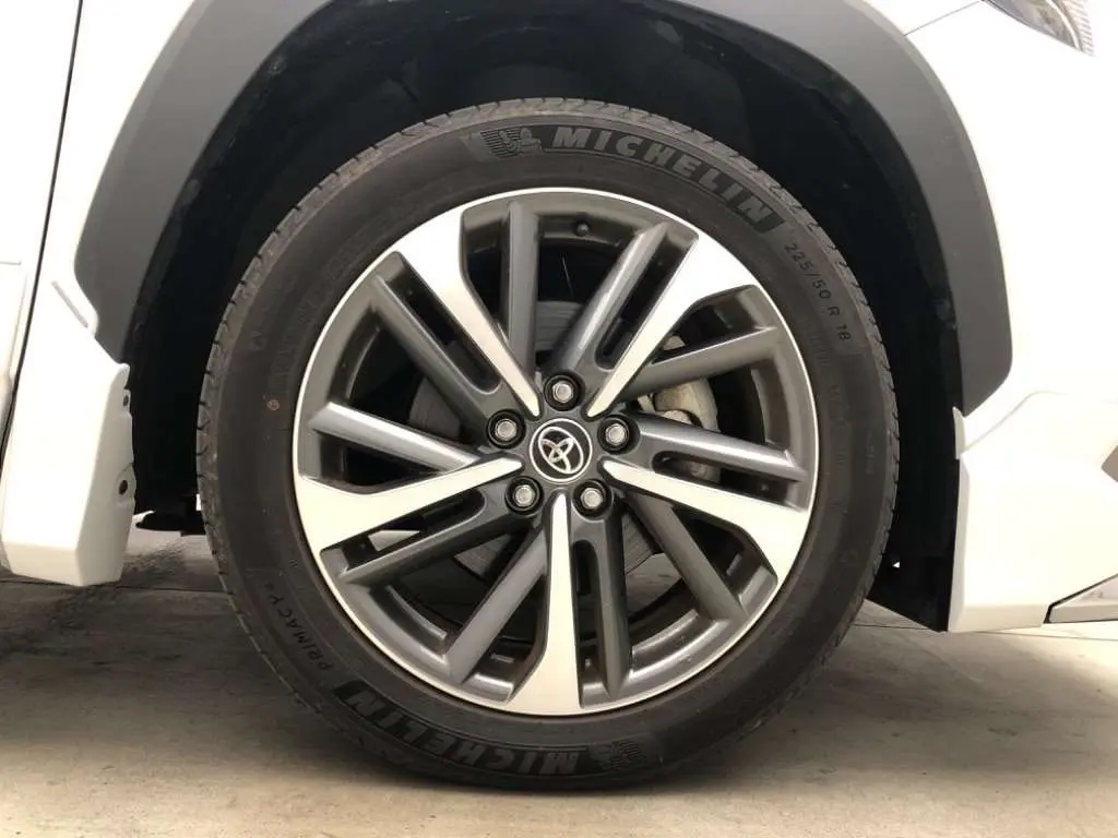 Corolla Cross 2022 Z Pearl ZVG11-1048104 (8).webp