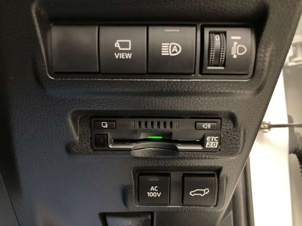Corolla Cross 2021 Z Pearl ZVG11-1000938 (7).webp