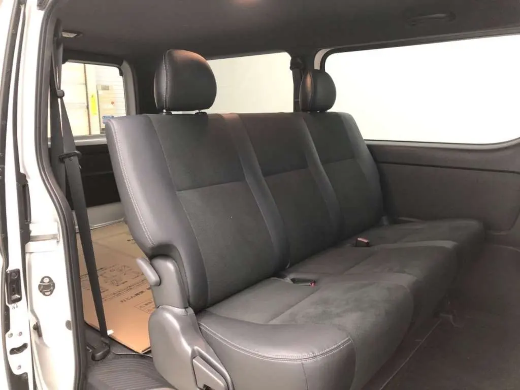 Hiace 2022 Super GL DPS Pearl TRH200-0367507 (9).webp