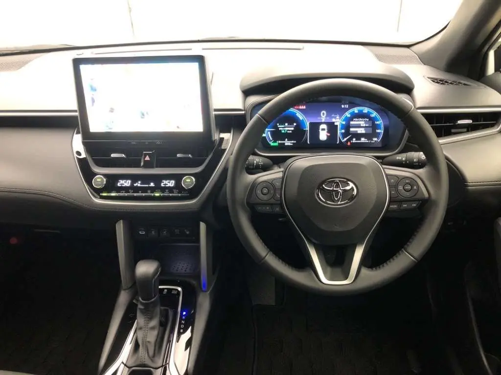 Corolla Cross 2023 Z Pearl NS ZVG13-1002849 (6).webp