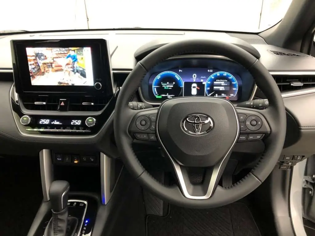 Corolla Cross 2025 Z Nardo Grey ZVG13-1070518 (6).webp